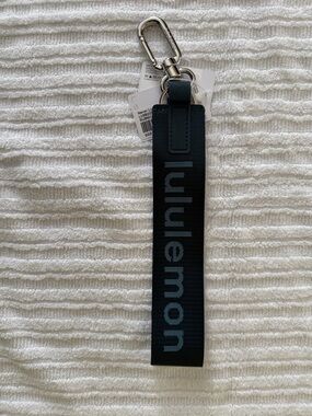 lululemon athletica Submarine/Utility Blue Never Lost  Keychain